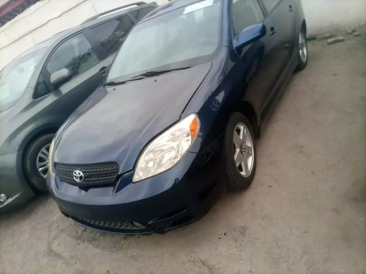 Toyota Matrix   - 2003