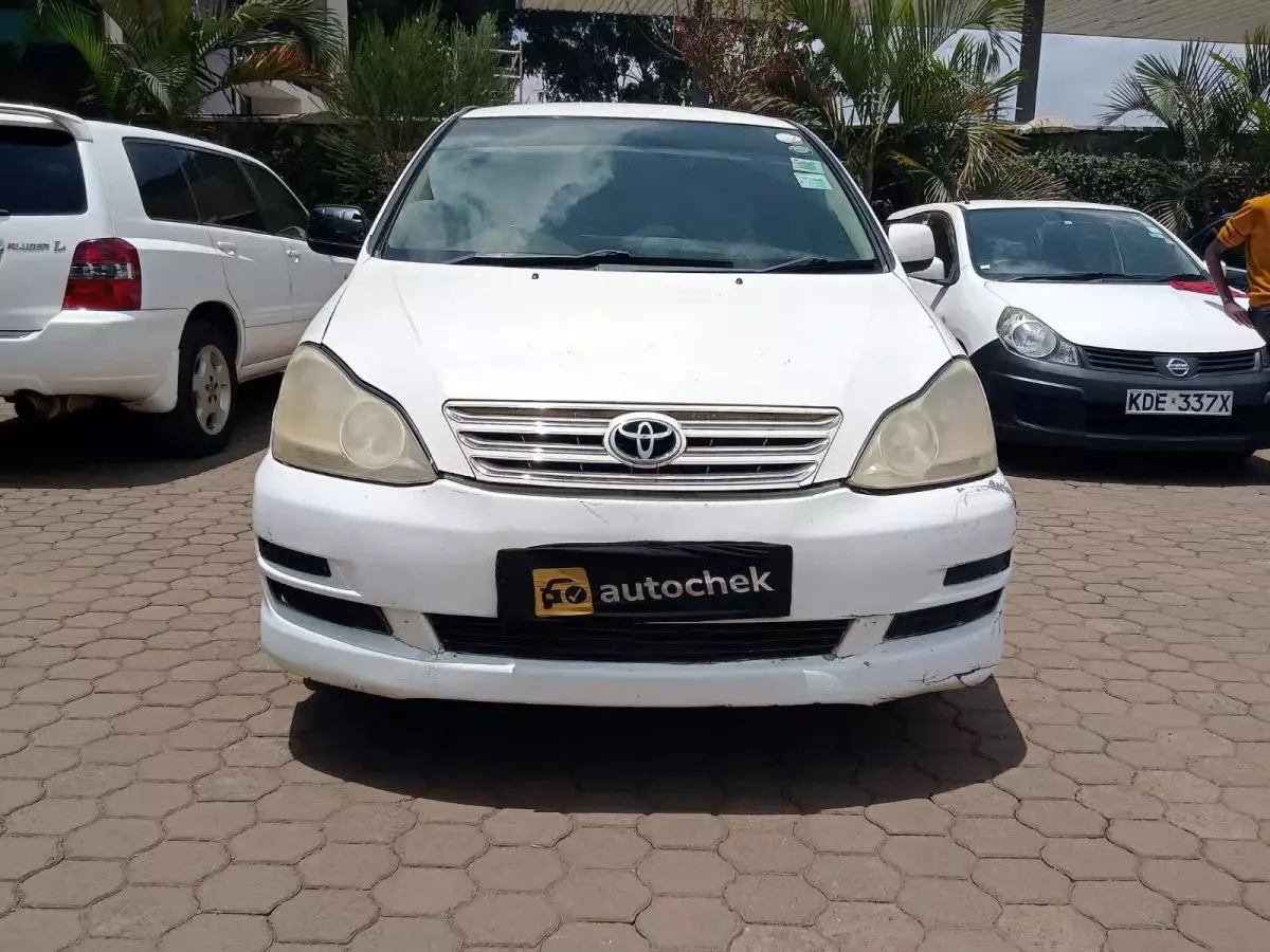 Toyota Ipsum - 2005