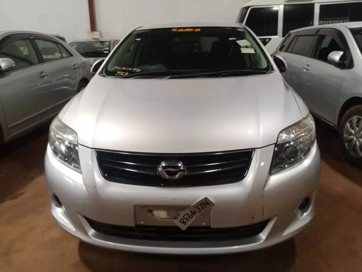 Toyota Fielder    - 2009