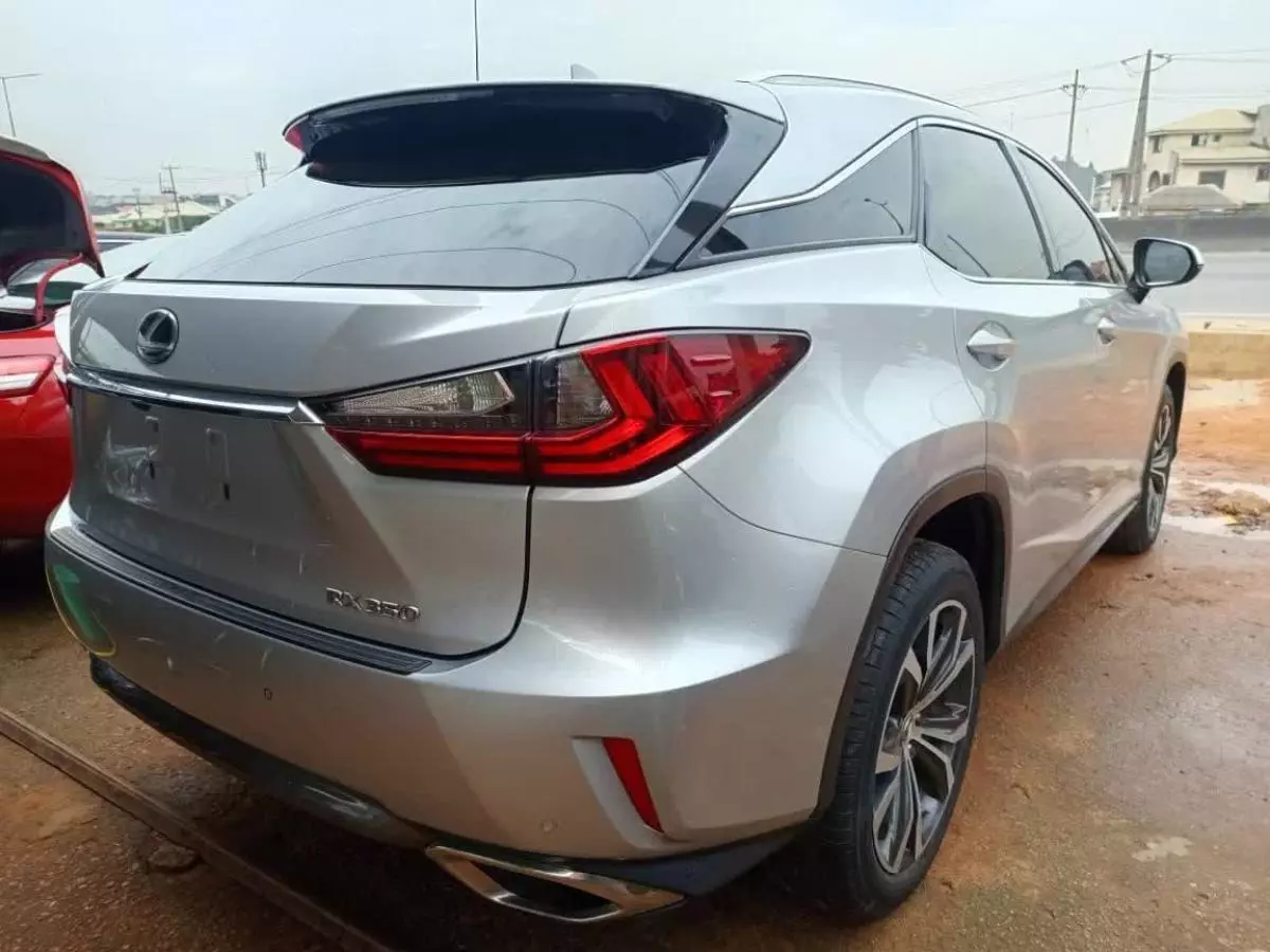 Lexus RX 350   - 2017