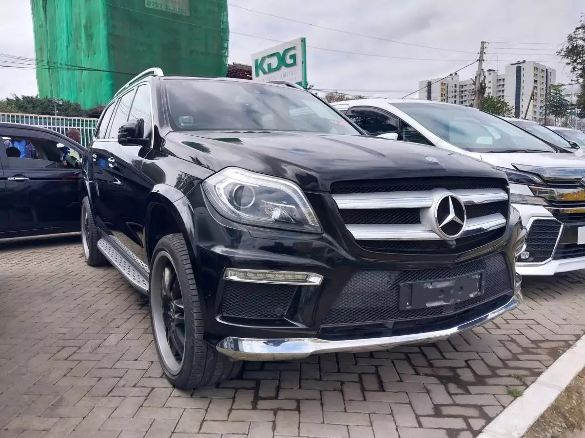 Mercedes-Benz GLA 250   - 2016