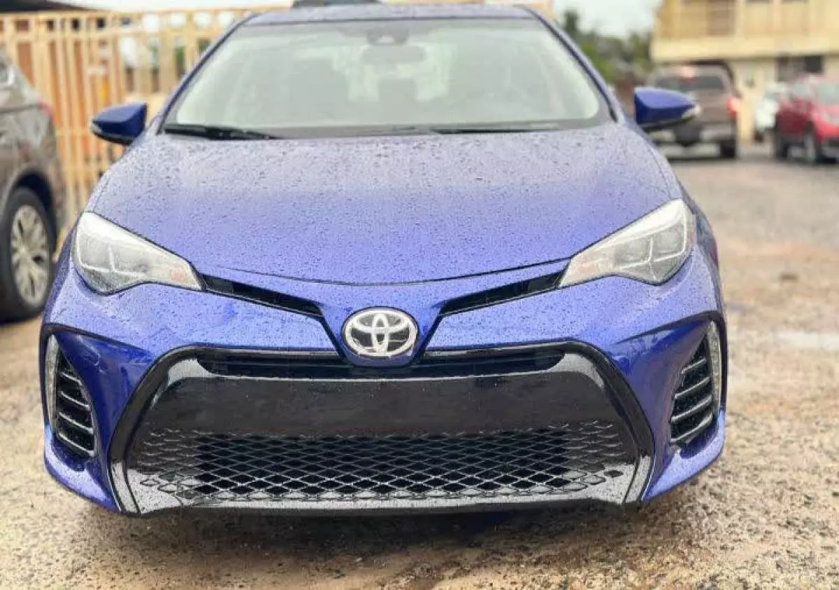 Toyota Corolla   - 2018