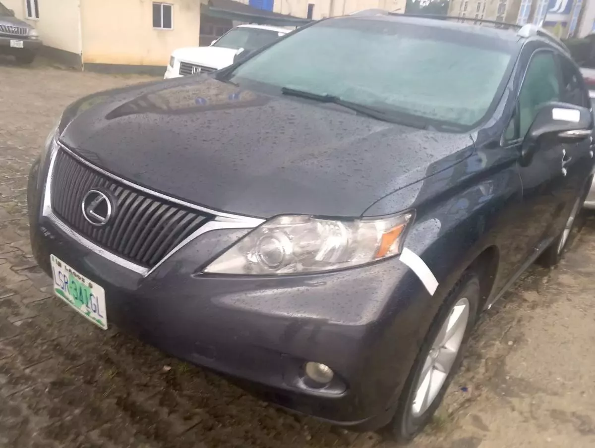 Lexus RX 350   - 2010