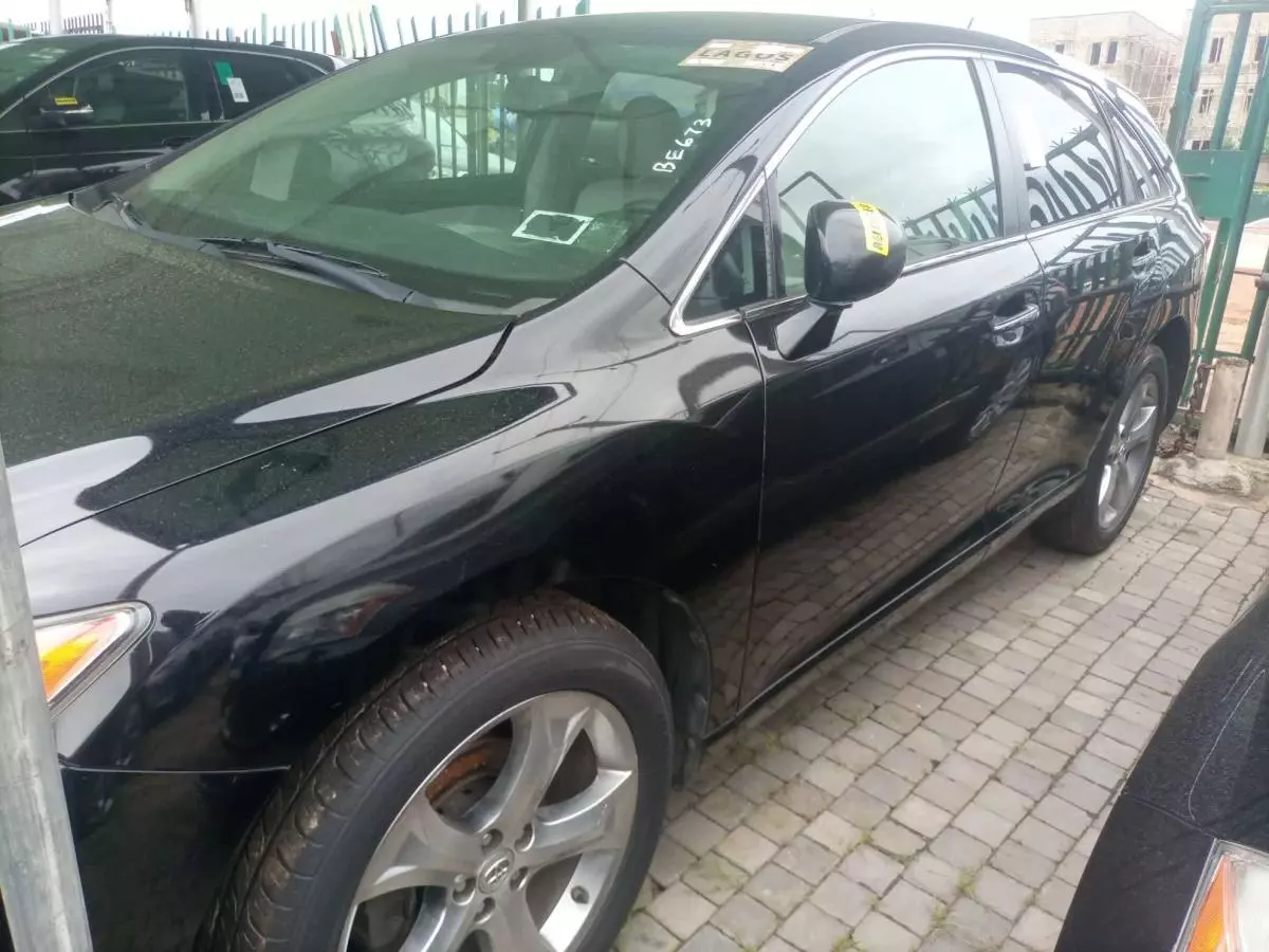 Toyota Venza - 2011