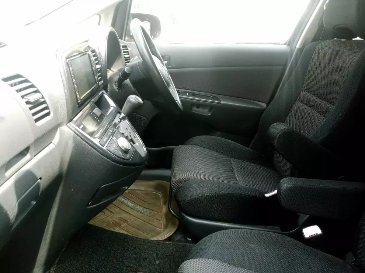Toyota Wish - 2008