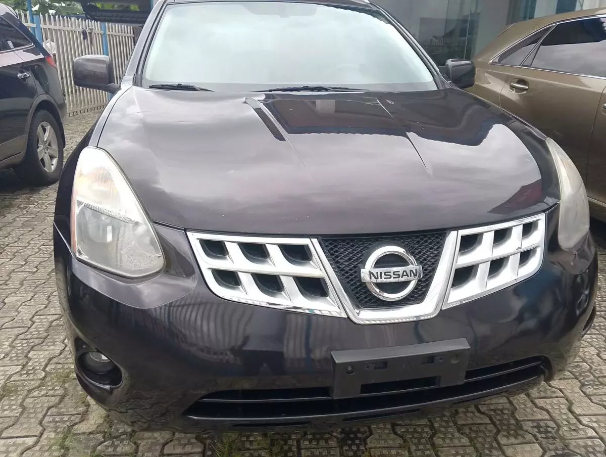 Nissan Rogue   - 2013