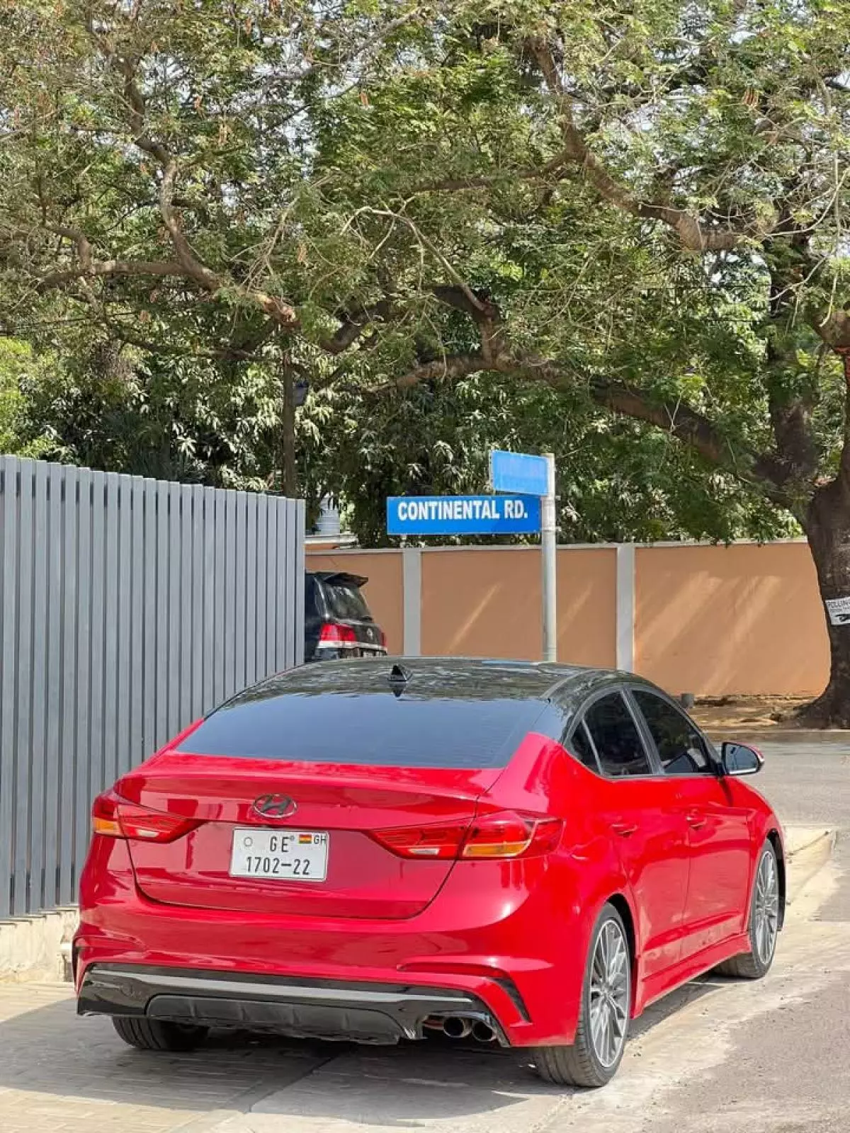 Hyundai Elantra   - 2017