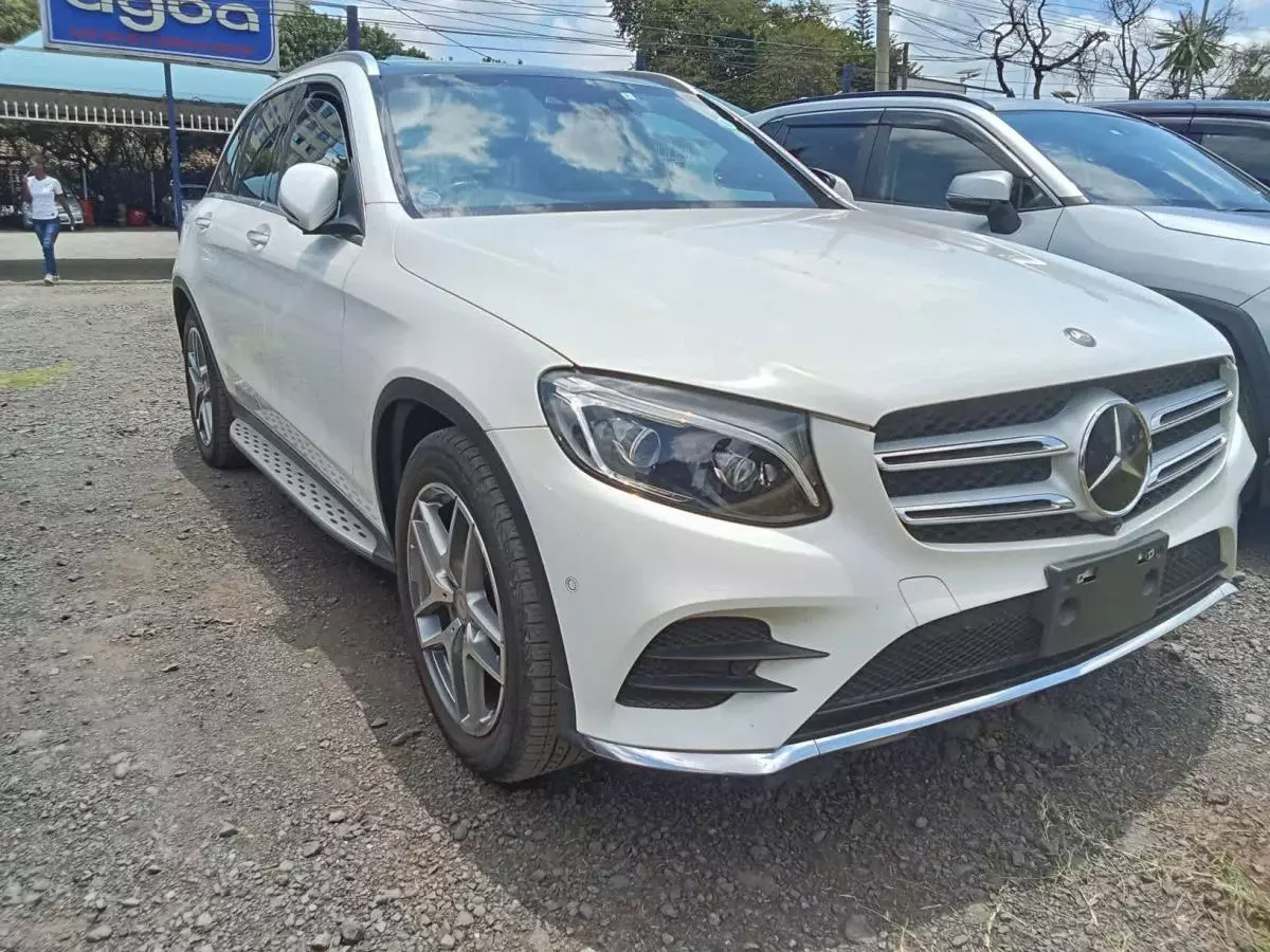 Mercedes-Benz GLC 250   - 2016