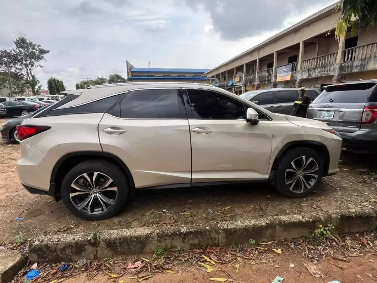 Lexus RX 350   - 2017