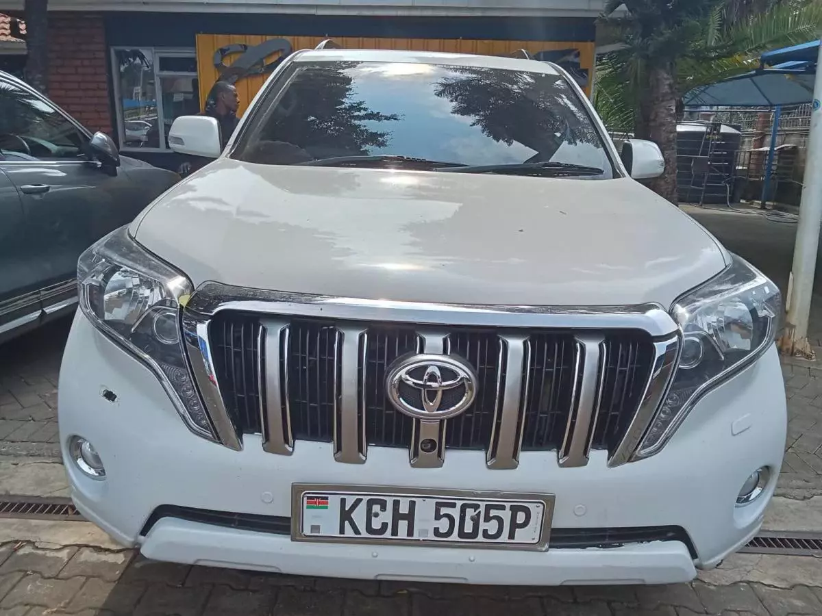 Toyota Landcruiser prado TX   - 2015