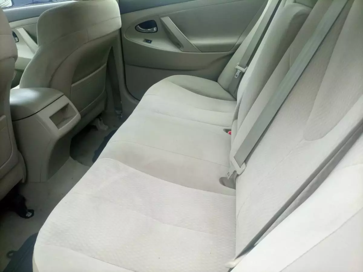 Toyota Camry - 2011