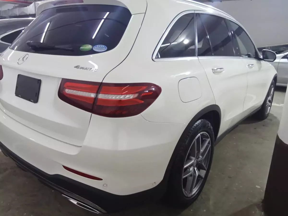 Mercedes-Benz GLC 250   - 2016