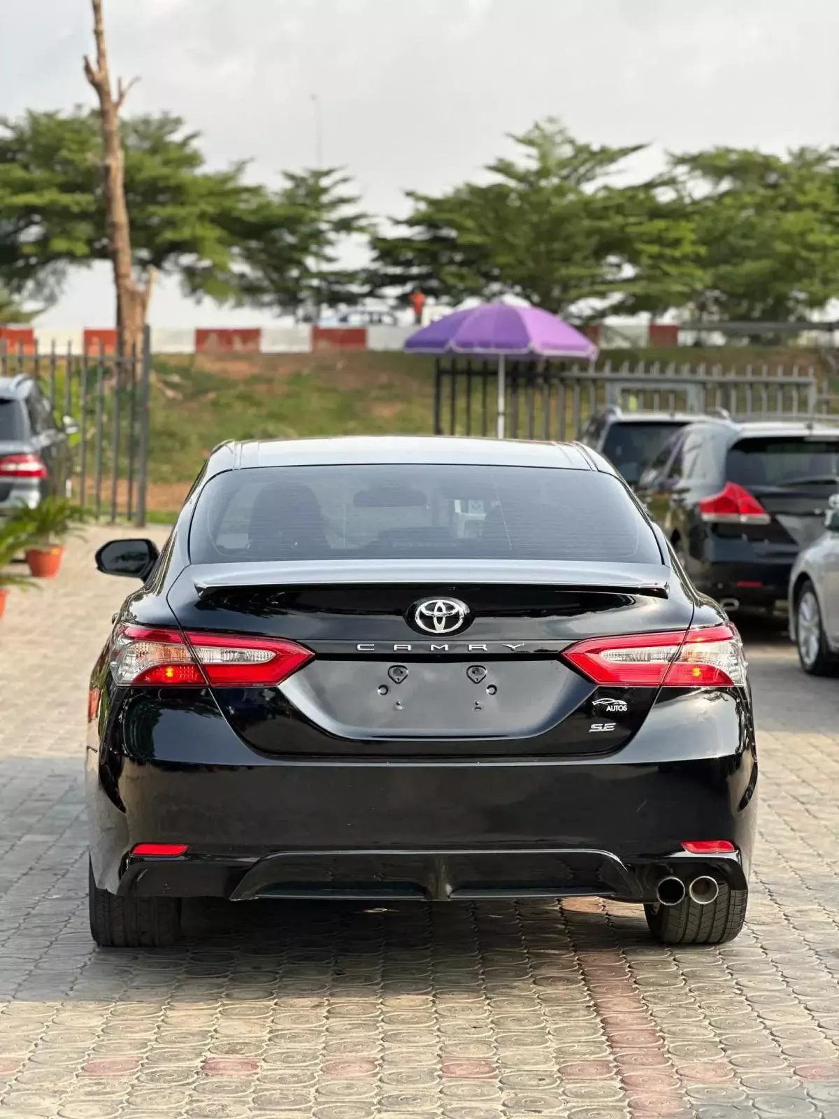 Toyota Camry   - 2018