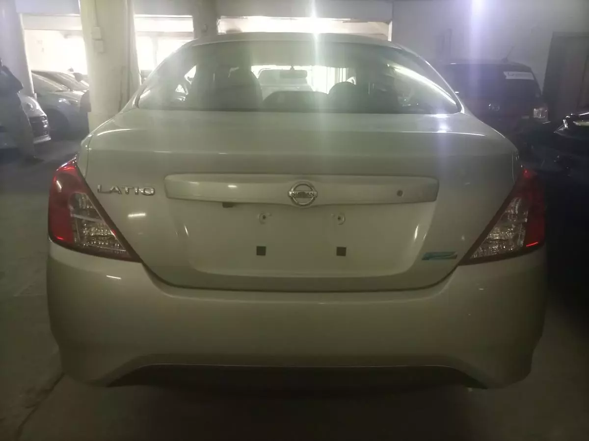Nissan Latio - 2015