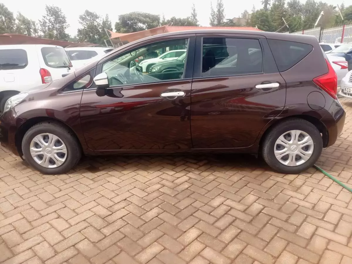 Nissan Note   - 2016