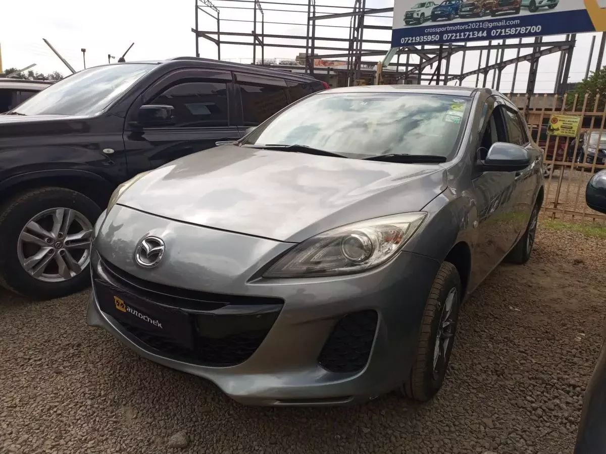 Mazda Axela  - 2013