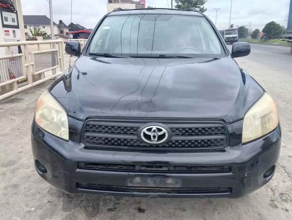 Toyota Rav4   - 2007