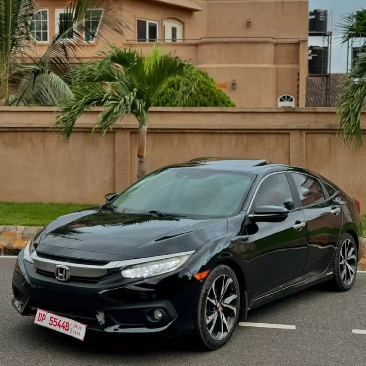 Honda Civic   - 2018