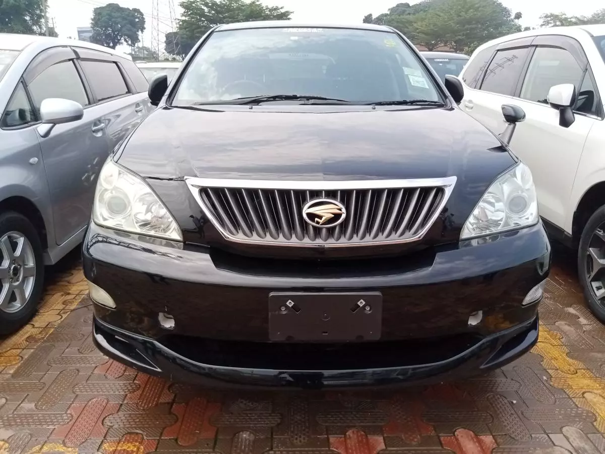 Toyota Harrier   - 2009