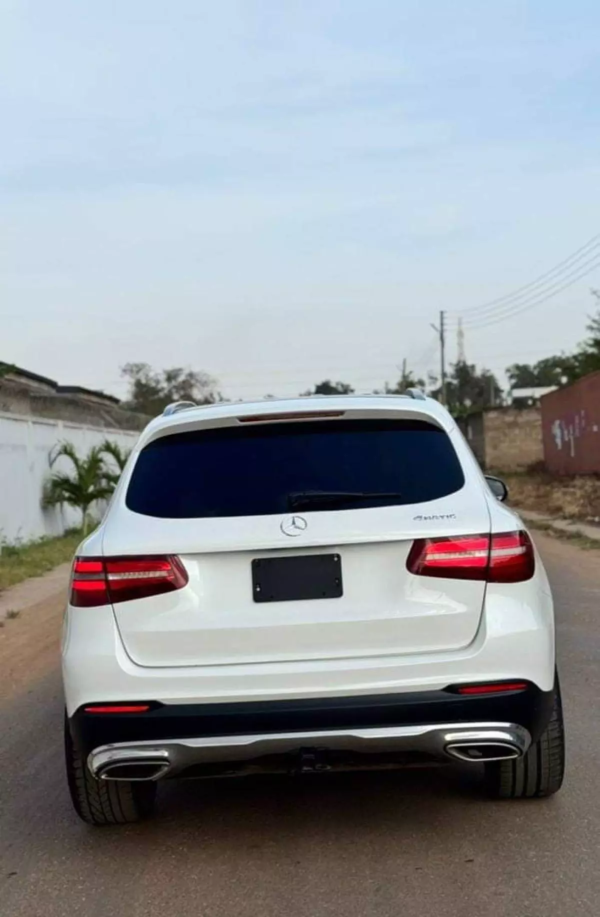 Mercedes-Benz GLC 300   - 2018