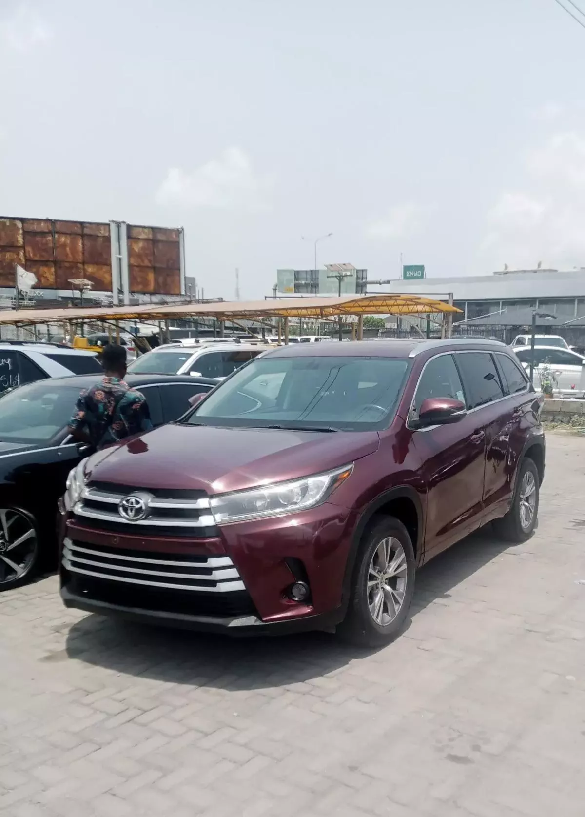 Toyota Highlander   - 2015