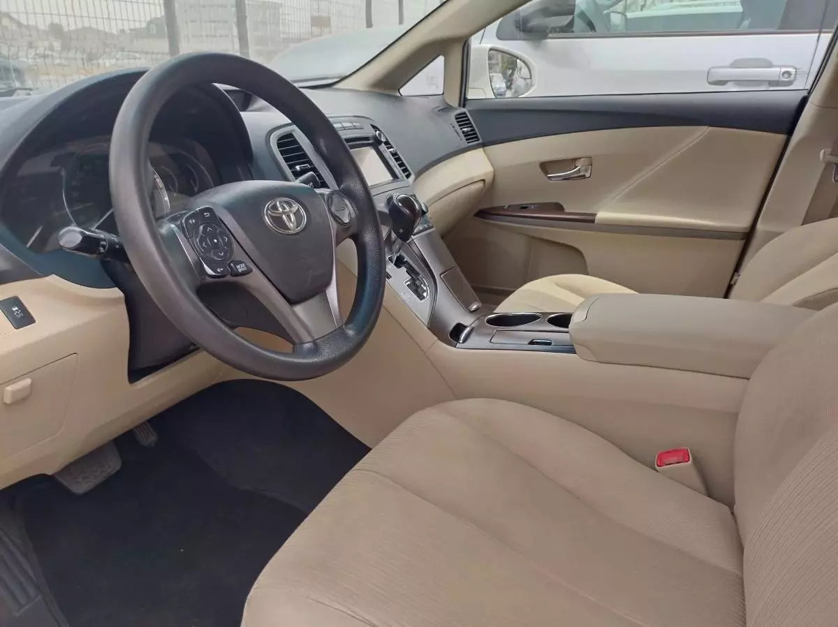 Toyota Venza - 2014