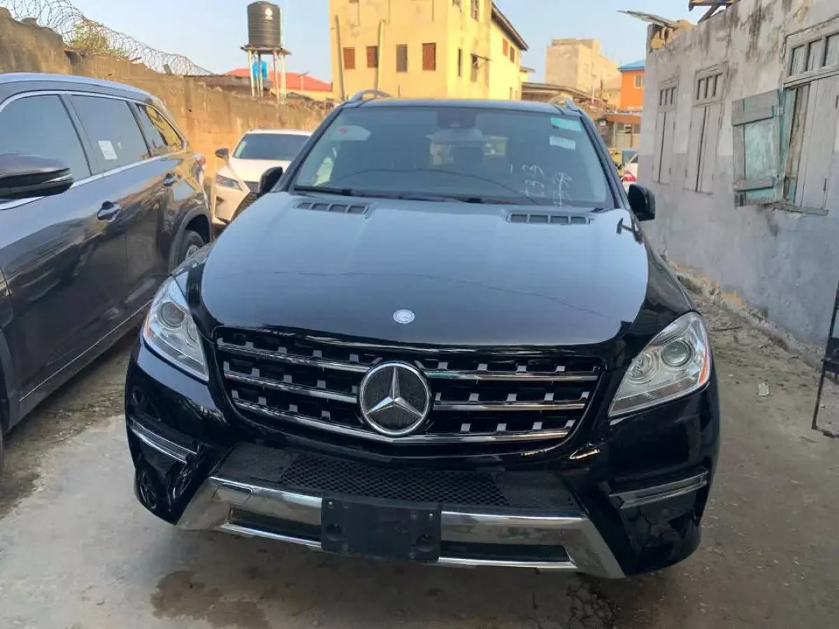 Mercedes-Benz ML 350   - 2015