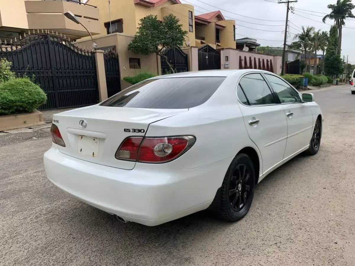 Lexus ES 330   - 2003