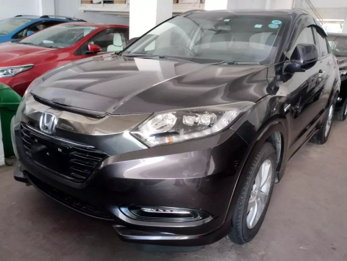 Honda Vezel  - 2016