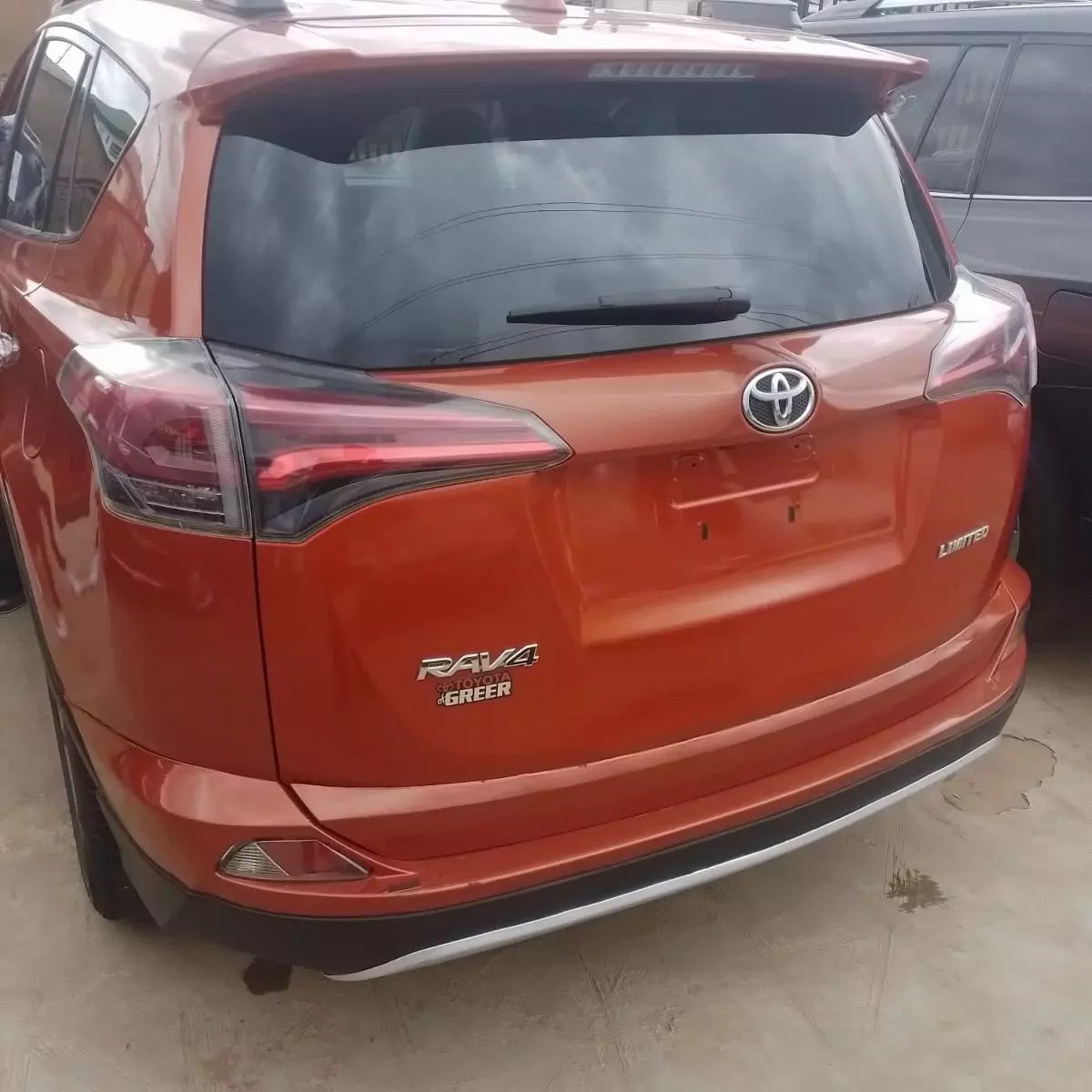 Toyota RAV 4   - 2016