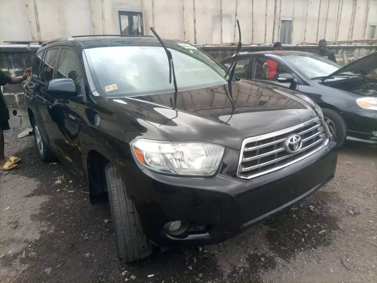 Toyota Highlander   - 2008