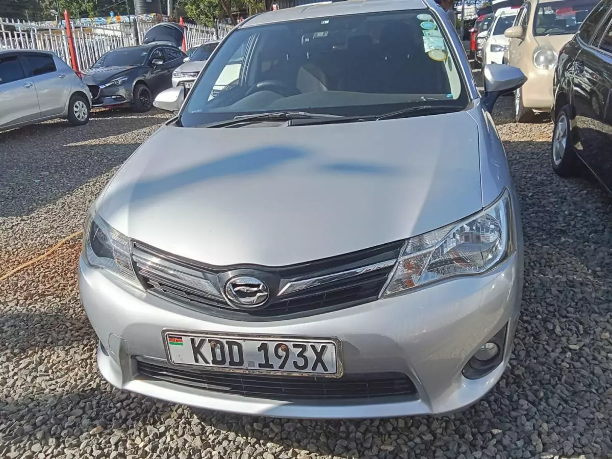 Toyota Fielder    - 2015