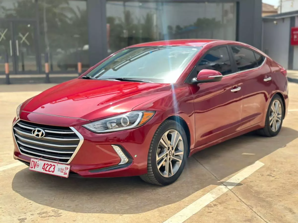 Hyundai Elantra   - 2017