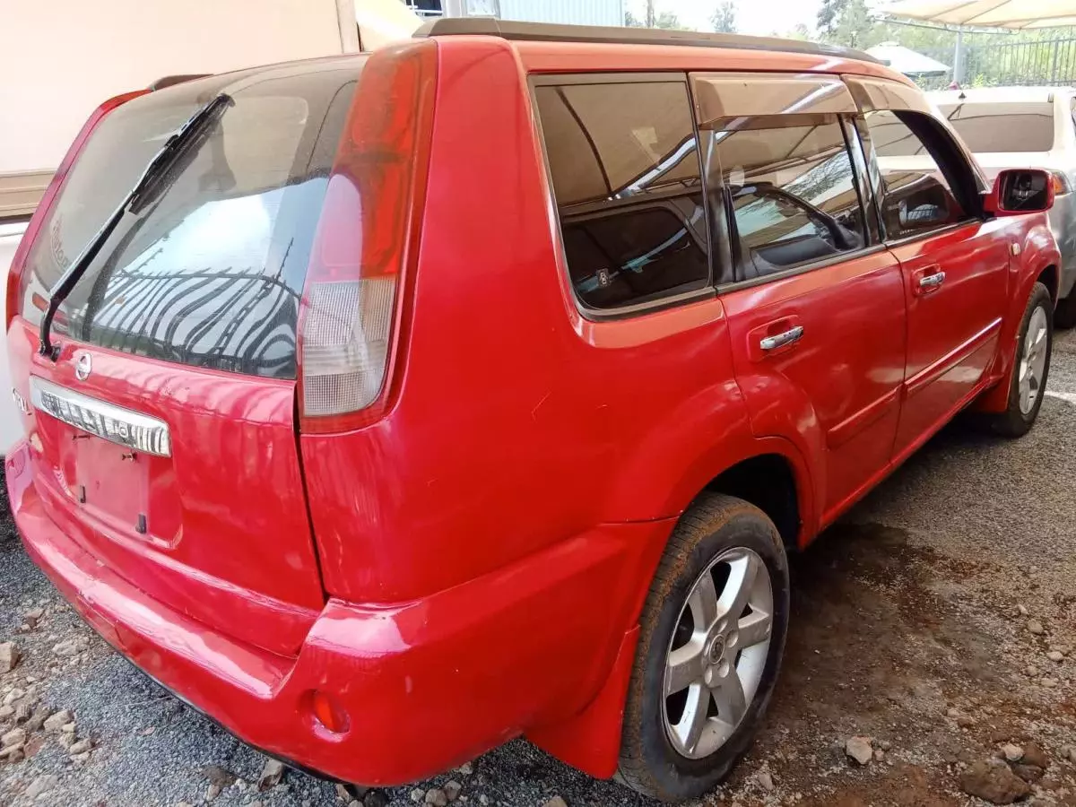 Nissan X- trail   - 2005