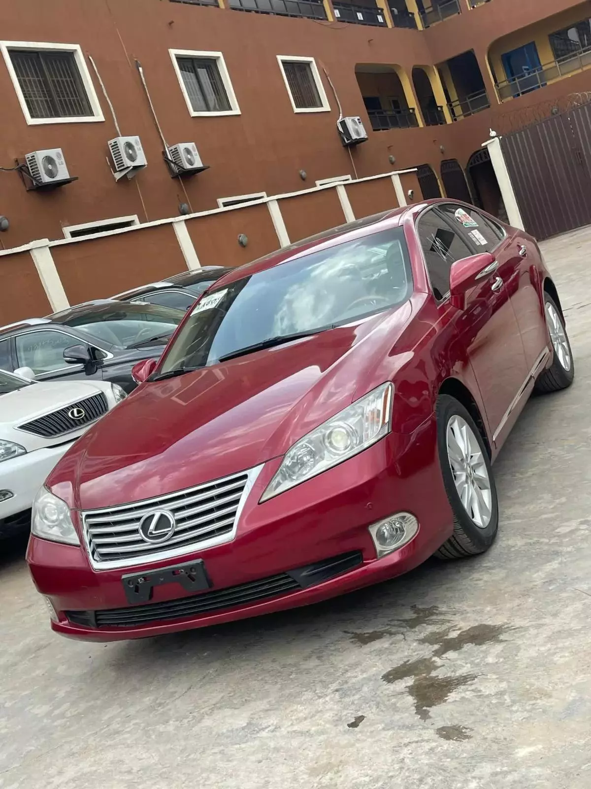 Lexus ES 350   - 2012