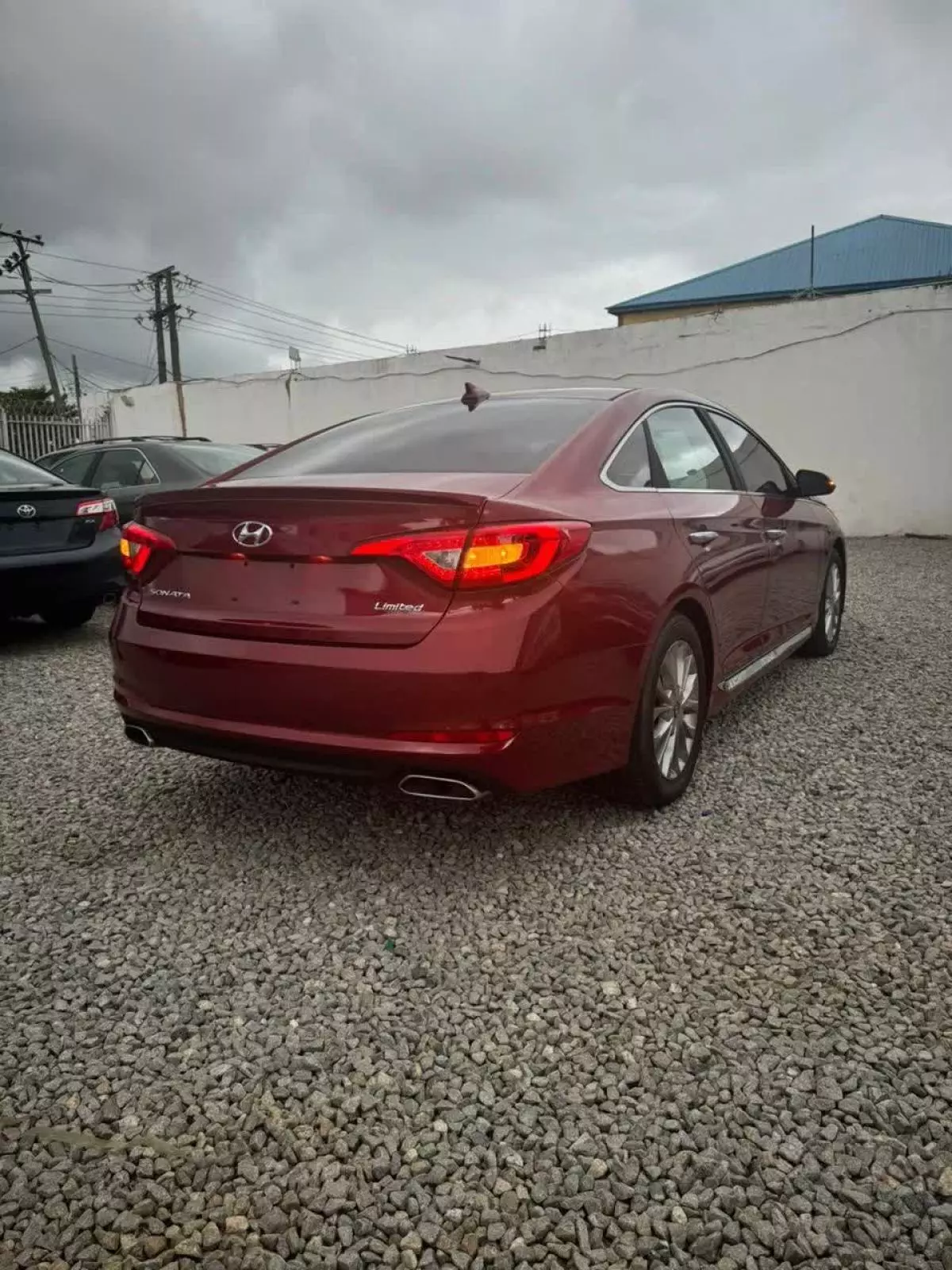 Hyundai Sonata   - 2014