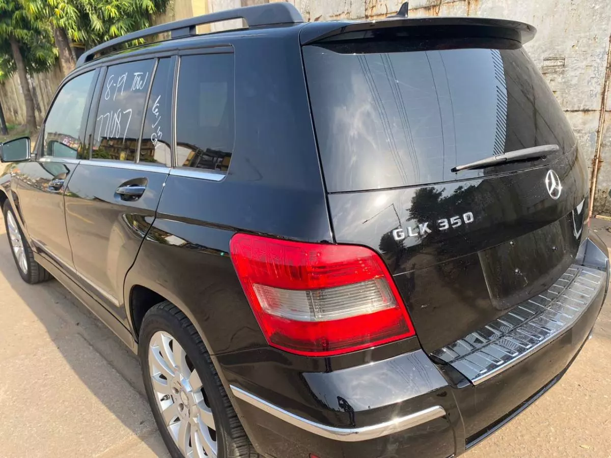 Mercedes-Benz GLK 350   - 2012