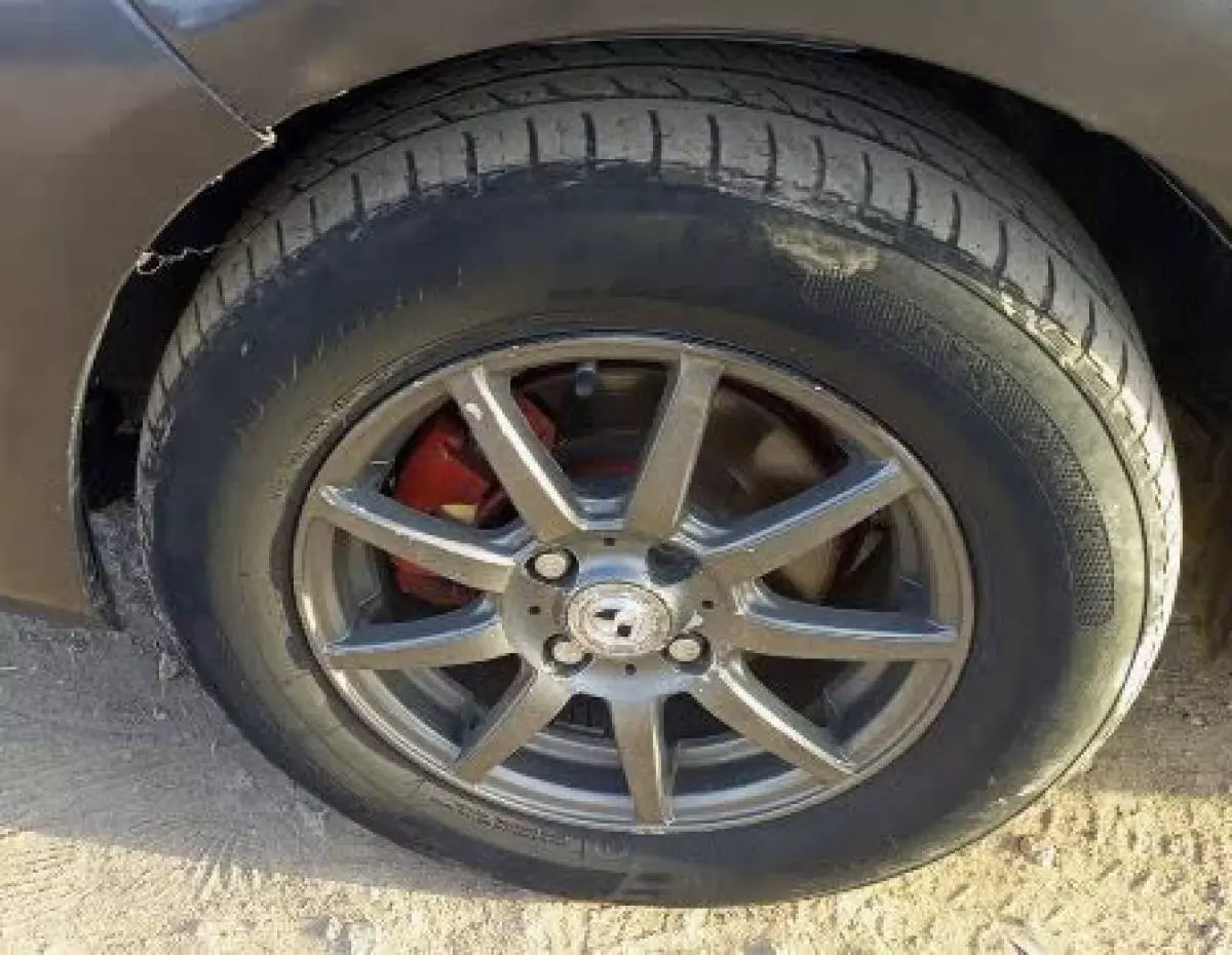 Toyota Vitz - 2013