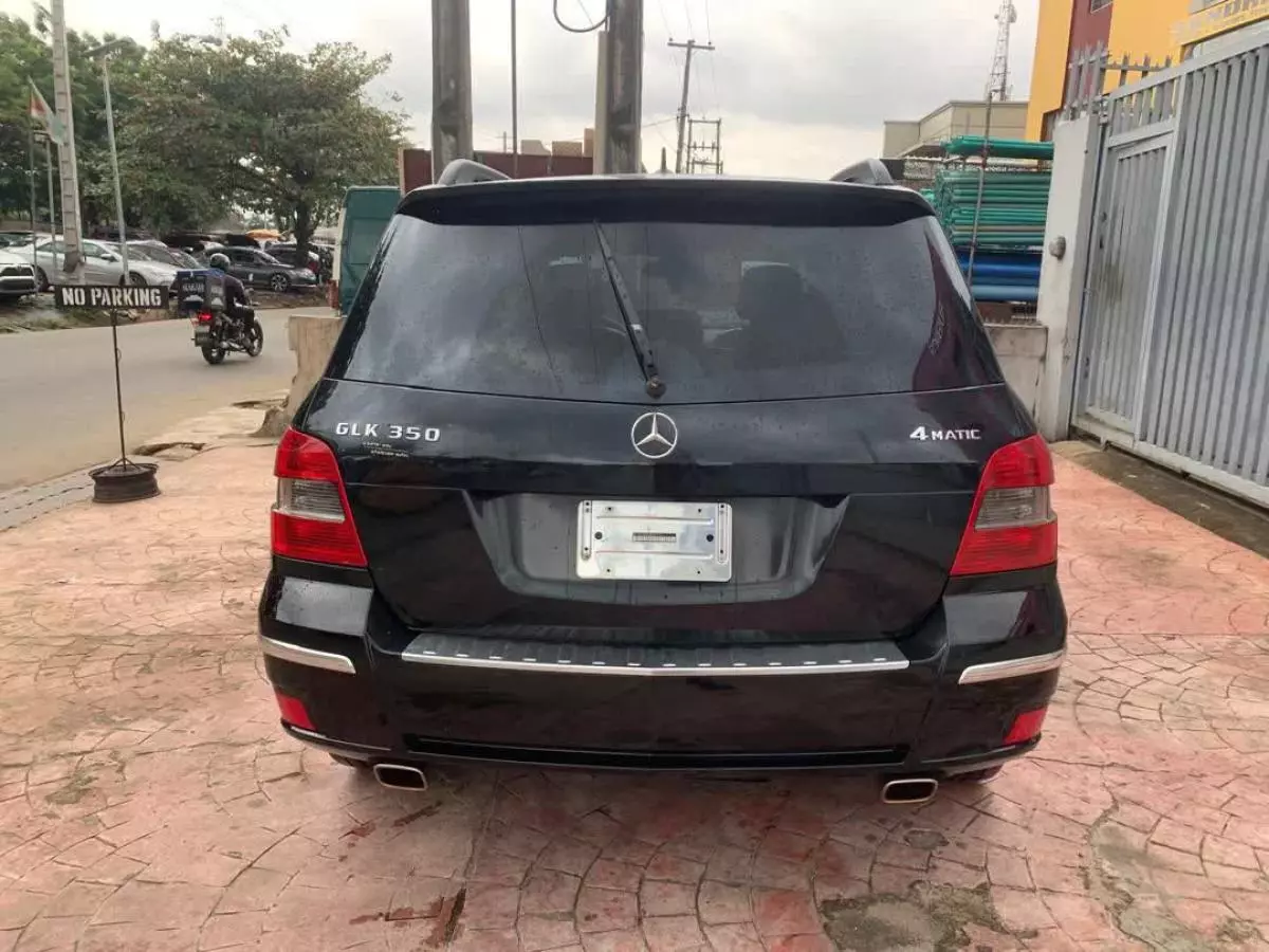 Mercedes-Benz GLK 350   - 2011