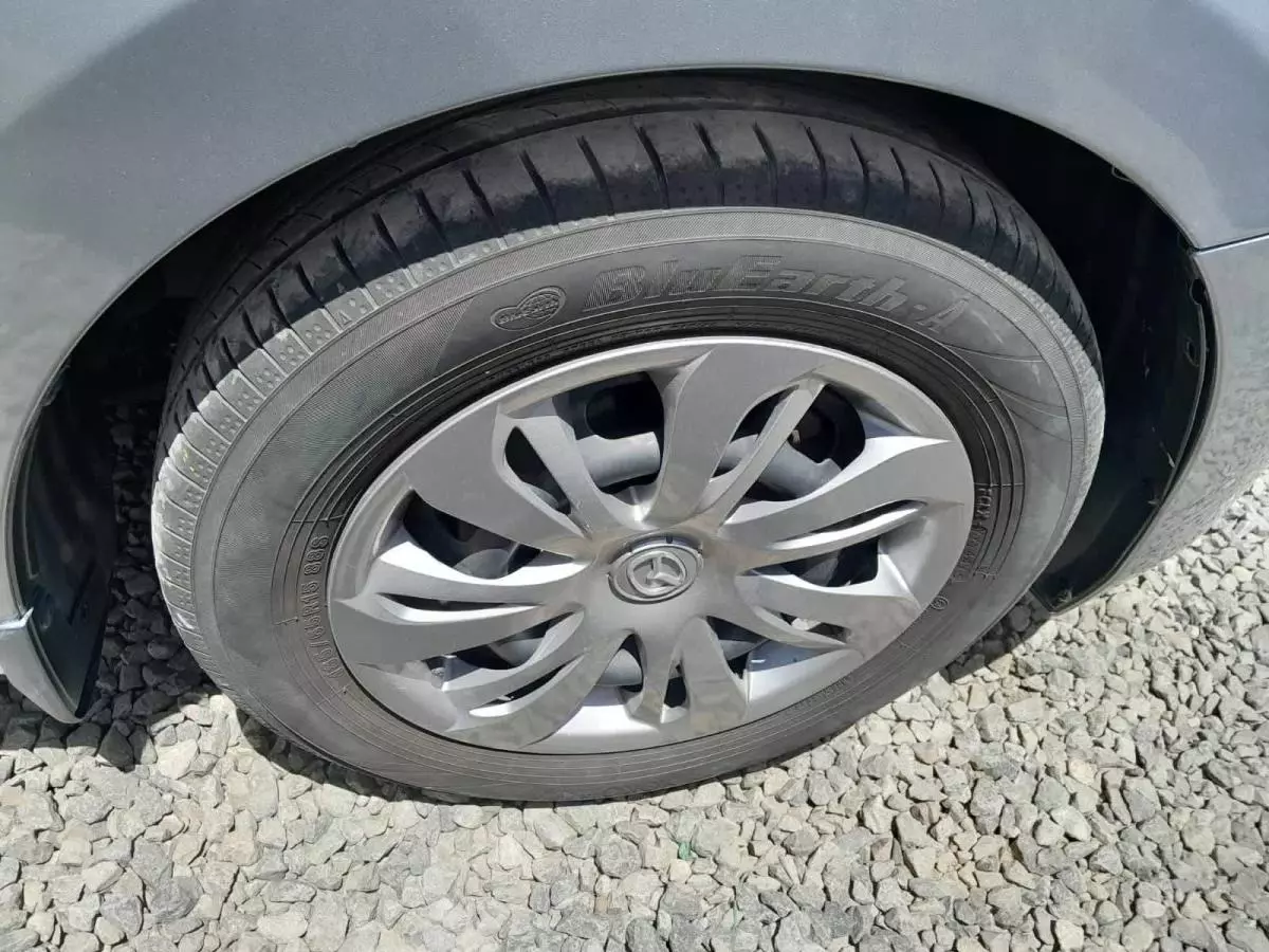 Mazda Demio  - 2015