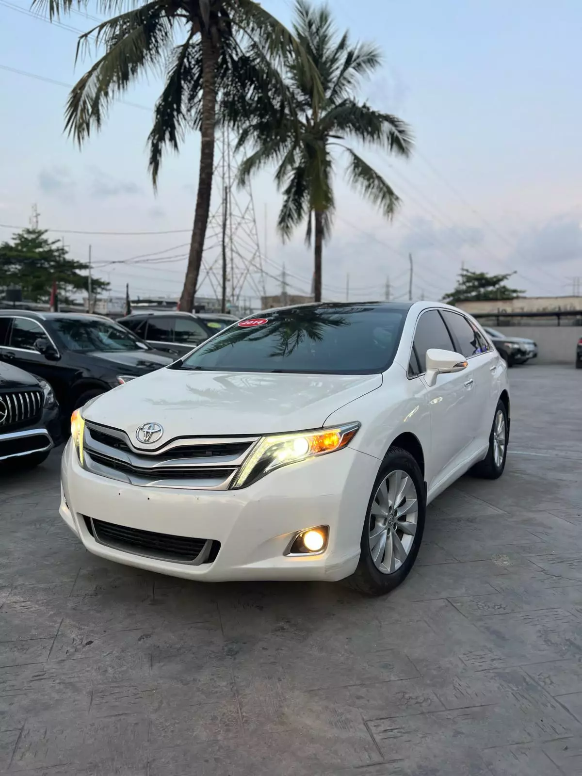 Toyota Venza   - 2014