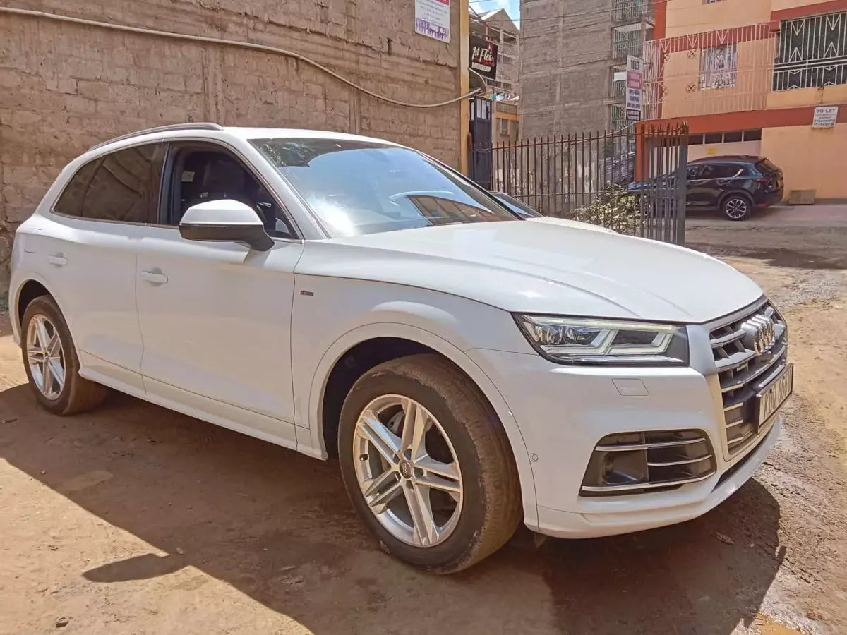 Audi Q5   - 2018