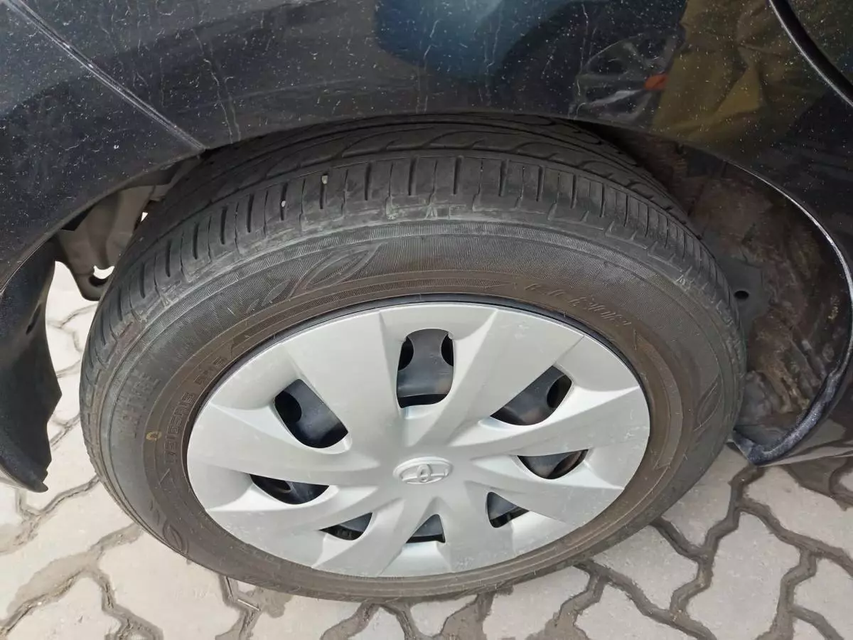 Toyota Porte - 2016