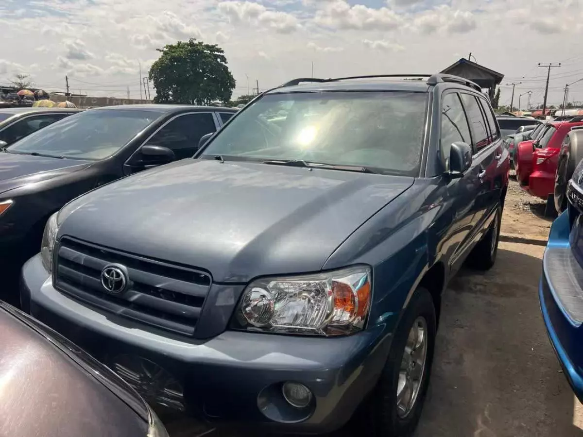 Toyota Highlander   - 2004