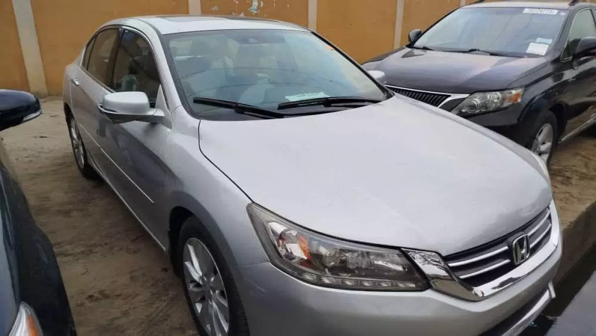 Honda Accord   - 2014