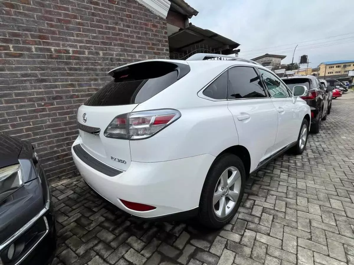 Lexus RX 350   - 2011