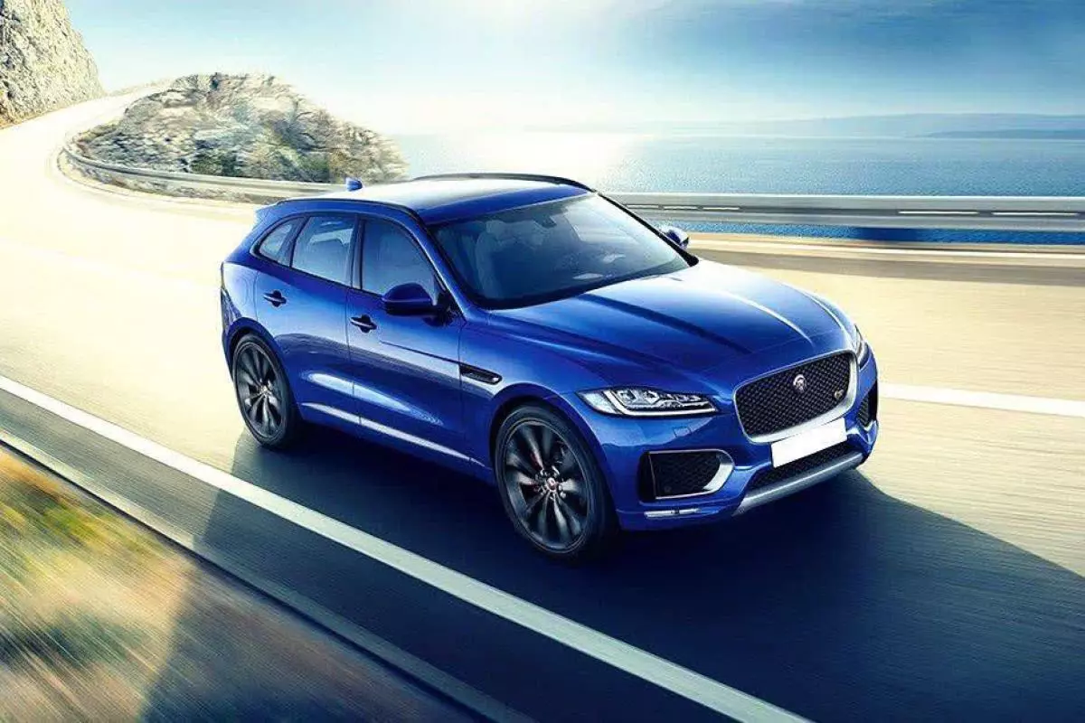 Jaguar F-Pace   - 2016