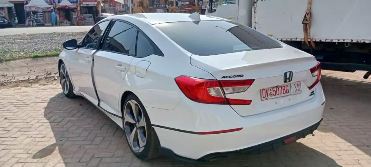 Honda Accord - 2018