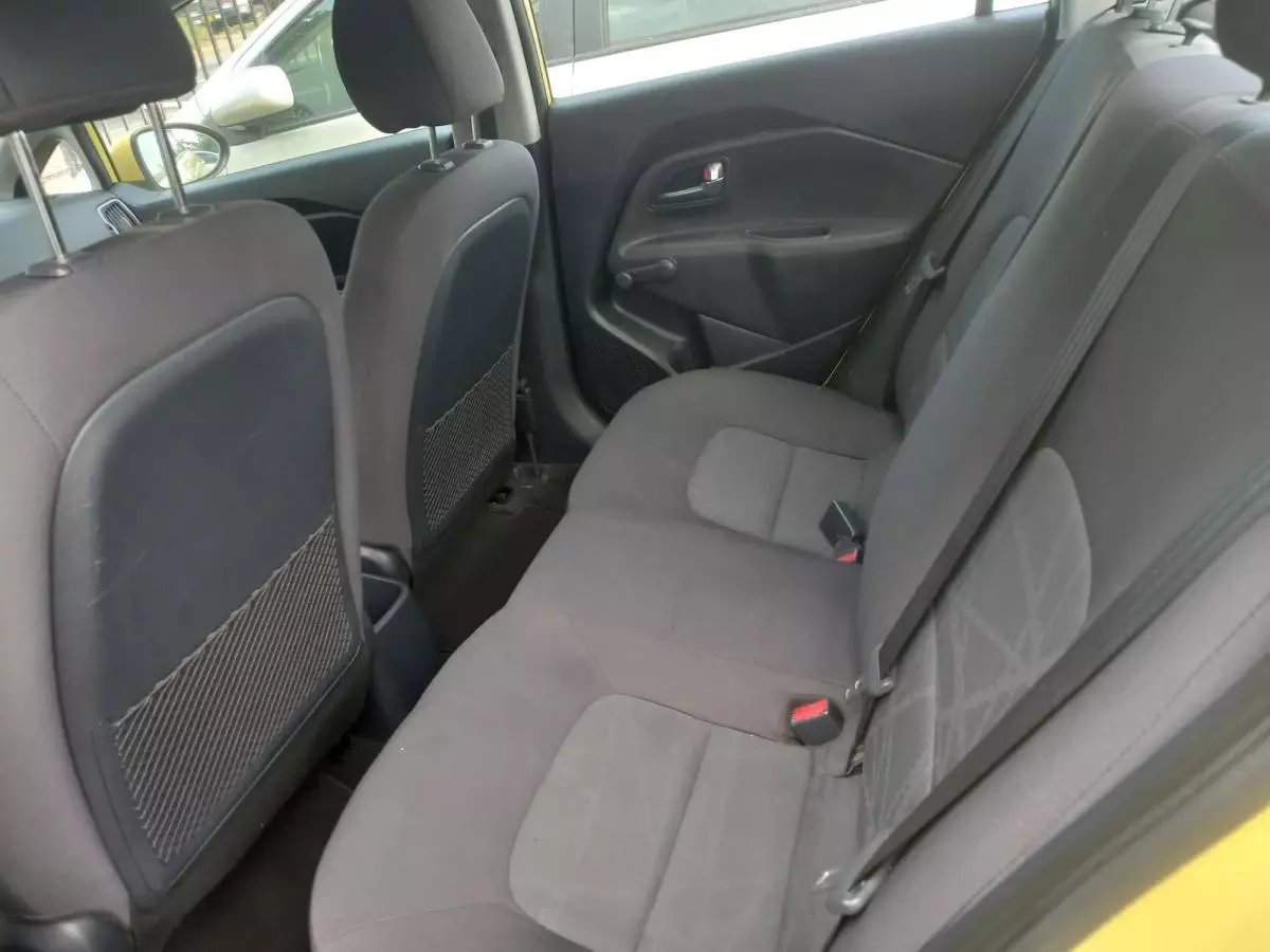 KIA Rio - 2016