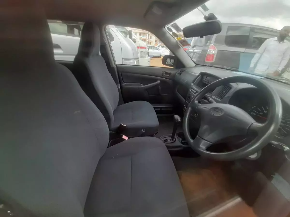Toyota Probox  - 2008